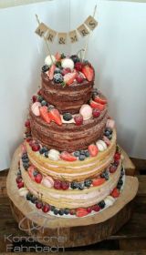 Naked Cake